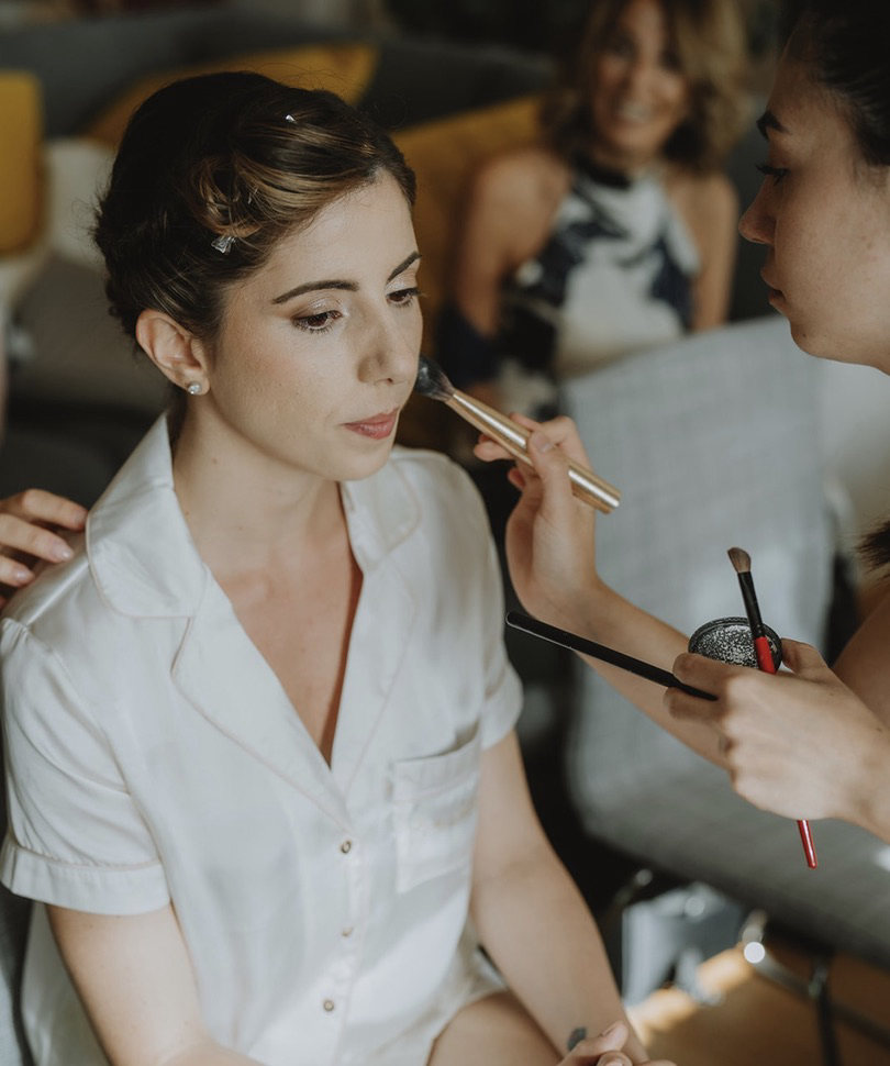 Momento del getting ready della sposa